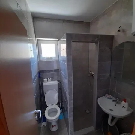 Boki Apartment *